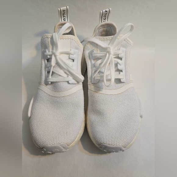 Adidas NMD R1 J Boost Triple White' FW0432 Women's Size 5 1/2 - Picture 3 of 12